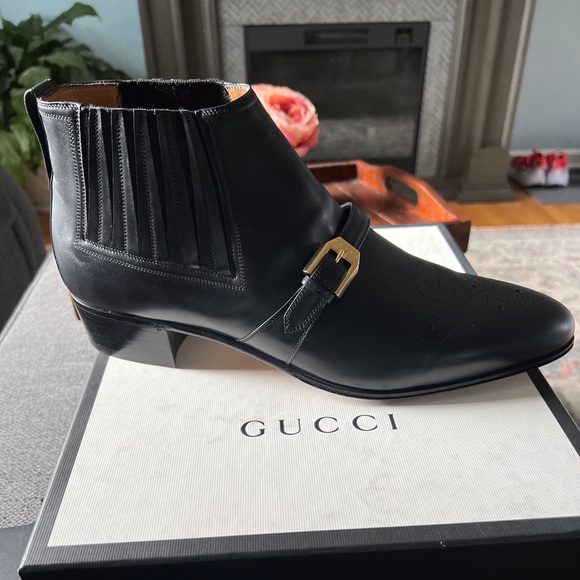 Brand-new pair of Gucci boots - Picture 4 of 4